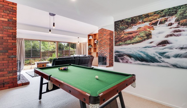 The Link Mansfield - Family Friendly Home - Sleeps 11