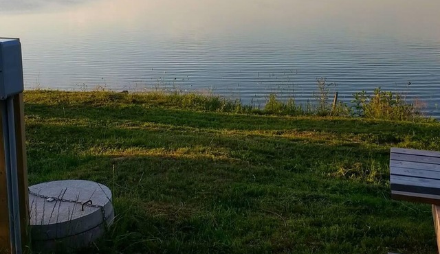 The Little Blue Cottage on Heather Beach