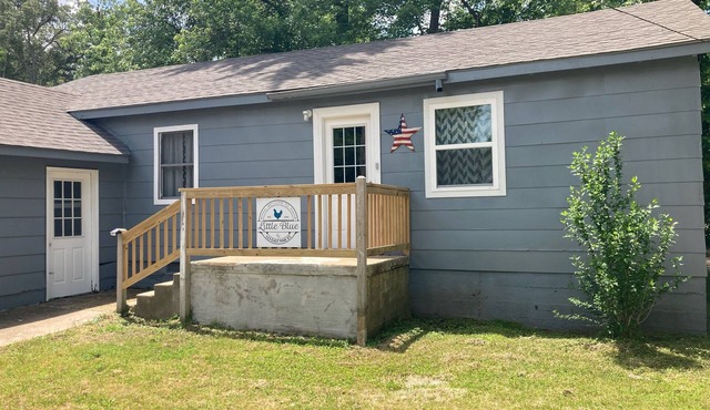 The Little Blue on 123 E Pine Street