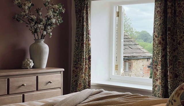 The Little Chantry 14th Century Cottage Hot Tub Pet Friendly