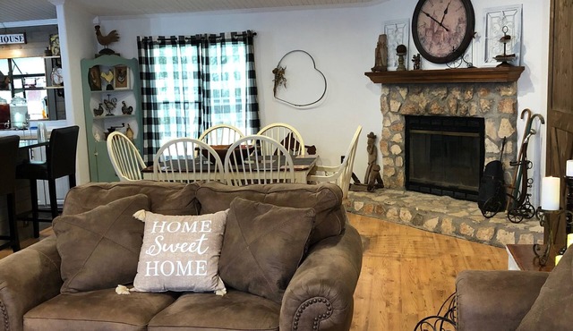 The Little Farm at Hill Country Casa