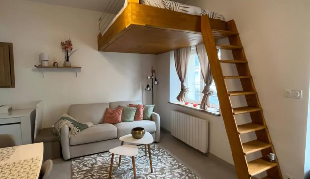 The little "Sunshine" cosy