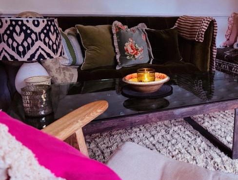 The little Hotel-luxury home with 8 seater spa