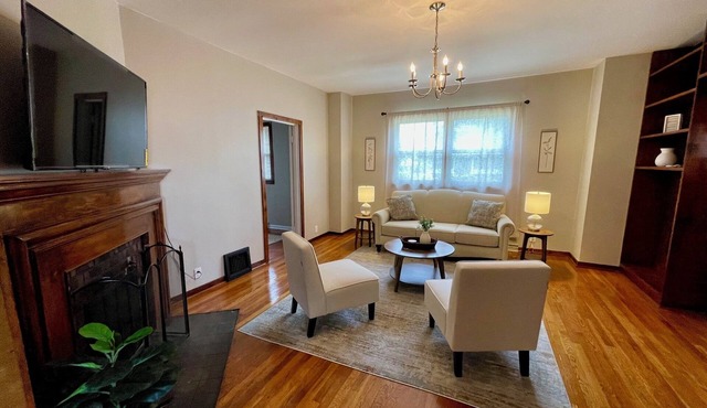 The Little House on Prairie: Family-Friendly 2-Bedroom Getaway