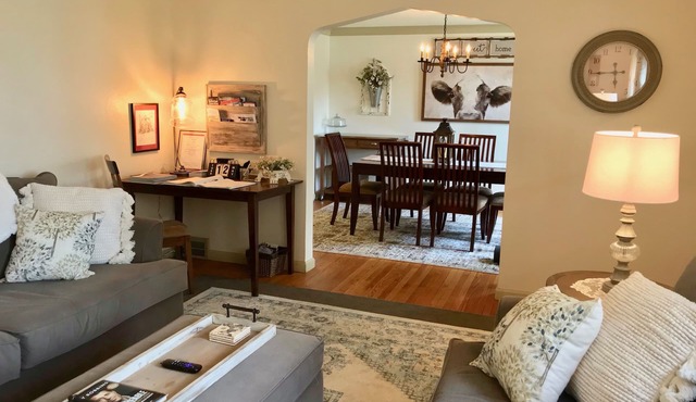 The Little Italy of Niagara Falls Bed & Breakfast