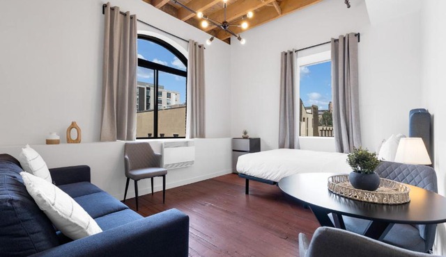 The Little Prince Rooms-Old Montreal