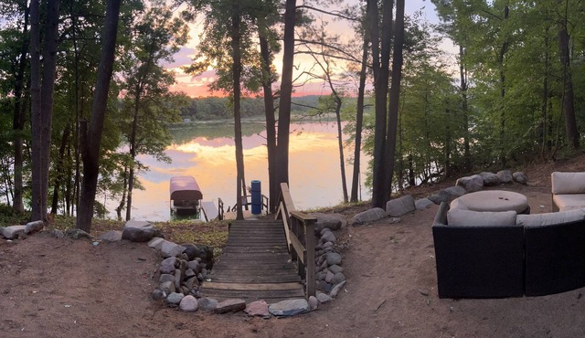 The Little Rascals Lake House