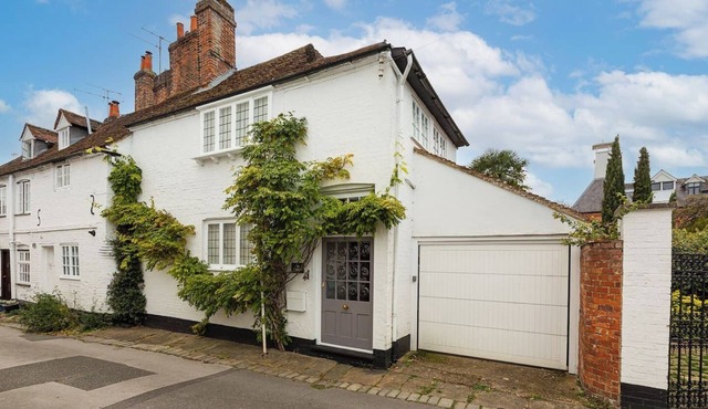 The Little Wharf in Henley