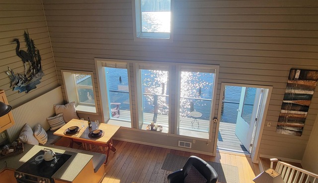 The Lockers ~ Waterfront ~ Historic Old Town