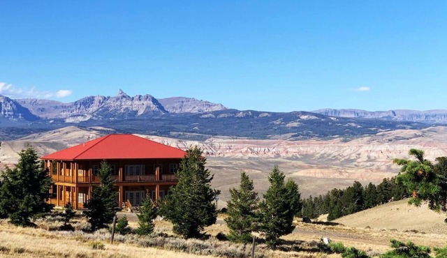 The Lodge at Arcady Ridge Ranch, SWIM SPA + SAUNA sleeps up to 14!