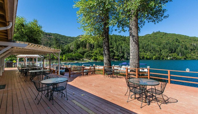 The Lodge At Blue Lakes