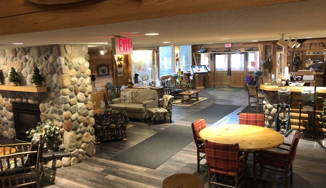 The Lodge at Crooked Lake