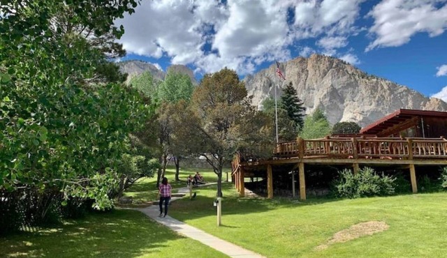 The Lodge at Deer Valley Ranch - great for large groups!