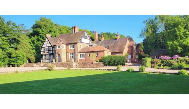 The Lodge at Fairfield Court