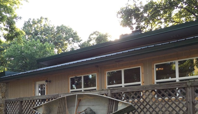 The Lodge At Horseshoe Inn And Campground with fabulous lake view.