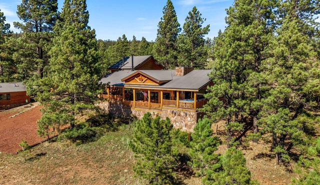 The Lodge at Meadowdust
