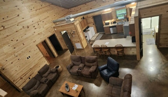 The Lodge at Sam Rayburn: Cassels Boykin Fishermen's Retreat