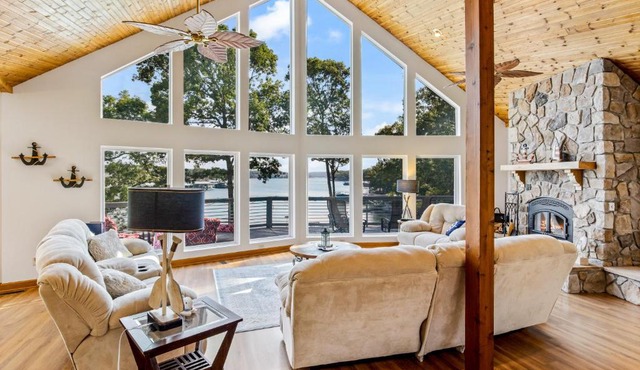 The Lodge at Sparkling Water