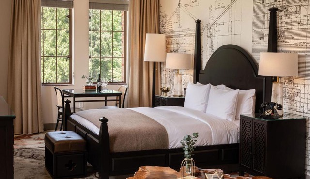 The Lodge at St Edward Park