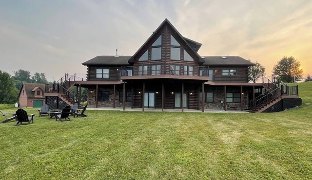 The Lodge at Lakeview Point