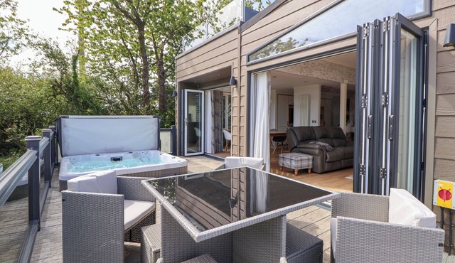 The Lodge @ Racecourse House