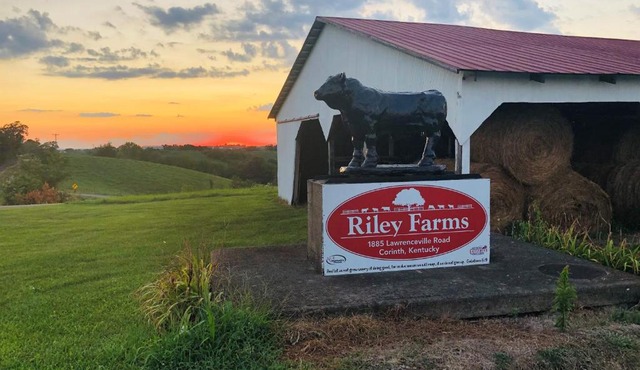 The Lodge @ Riley Farms, Comfort & Rest close to The Ark
