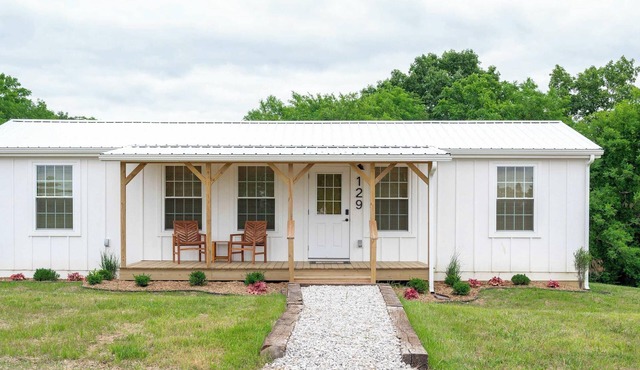 The Lodges at Eden Reserve - Back Cabins - Near Ark