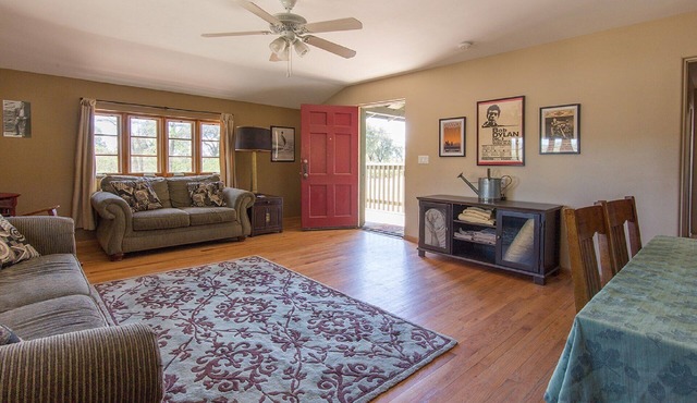 The Loft At Julian Station - Food, Tasting Rooms And Country Walks In One Place!