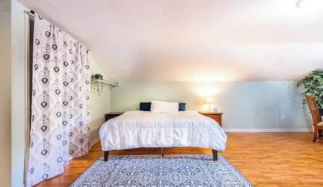 The Loft at Juliet Manor