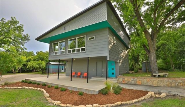 The Loft at Stardust Mid-Century Retreat