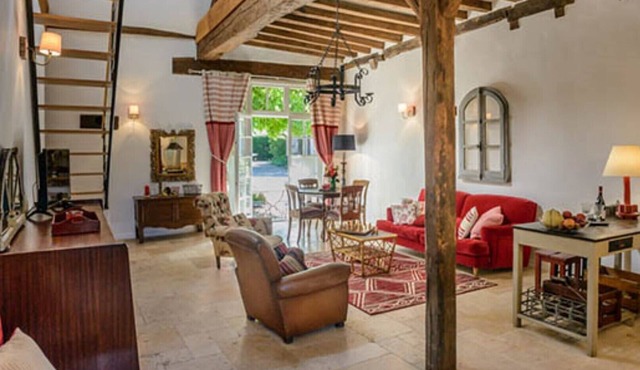 The LOFT LAURIER Village