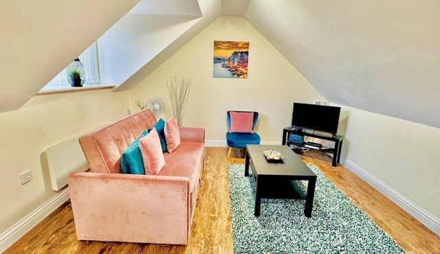 The Loft Meriden - One Bed Apartment Near NEC/BHX