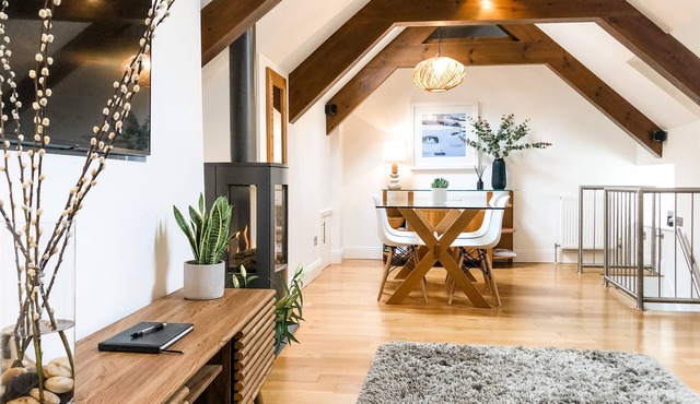 THE LOFT Modernised fisherman's cottage in old St Ives, Cornwall