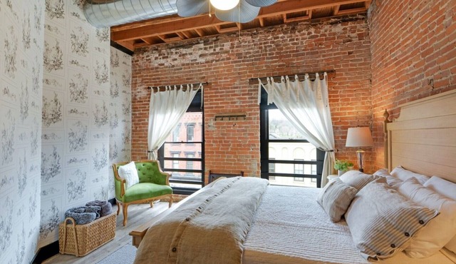 The Loft Suite Sleeps 10! Located overlooking Main Street in downtown Galena, IL