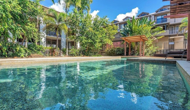 The Loft Trendy Coastal Charm with Pool