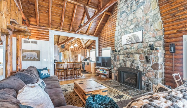 The Log Weekend: Cozy Up for a Crisp, Colorful Lakeside Escape