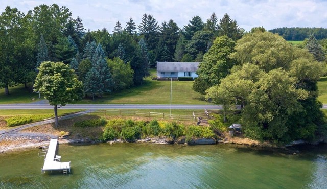 The Look Out: "Relaxing Finger Lakes Retreat Close to Ithaca!"