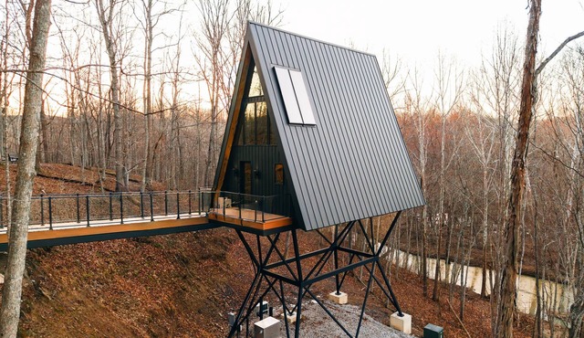 The Lookout at Arcadia Hills | Luxury Treehouse