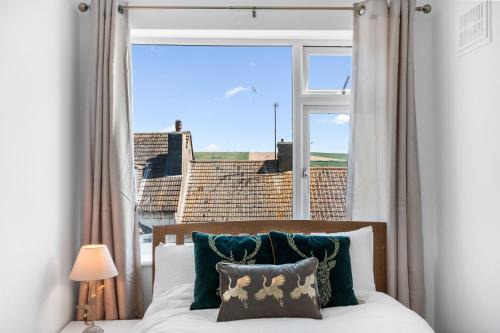 The Lookout at Newhaven