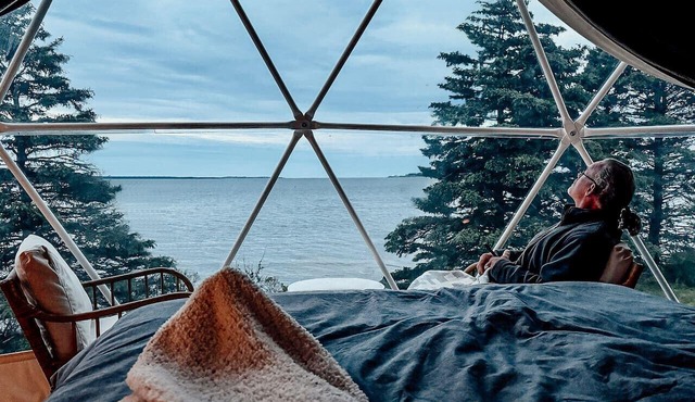 The Lookout Dome Two - Private Hot Tub