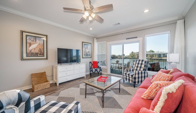 The Lookout - Lake Views, Swim, Fish, & More!