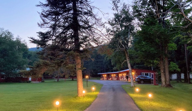 The Lorca Room 8 with 2 beds, Indian Lake, Adirondacks