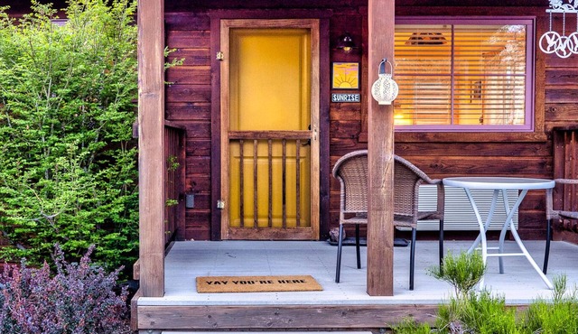 The Loubird Inn