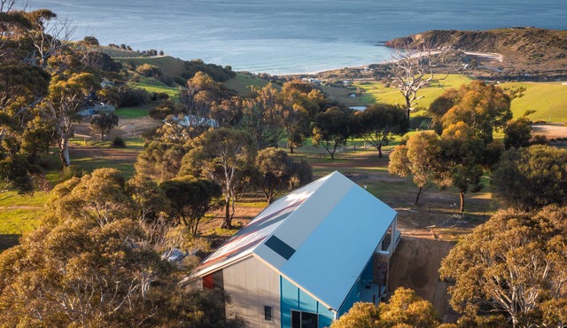 The Loveshack on Tammar Ridge - Snelling Beach