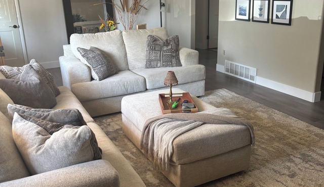 The Loyola – Warm & Welcoming Home Base for Your Pueblo Adventure