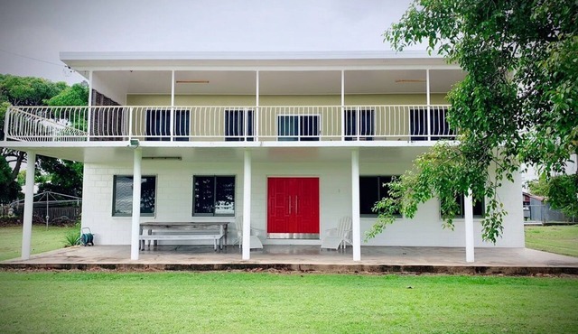 The Lucinda White House