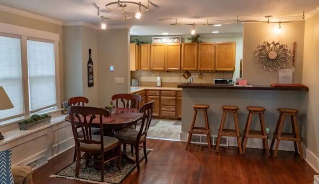 The Lucy House, a Cozy and Quaint Getaway