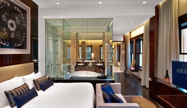The Lumen Penthouse or Penthouse Loft at The Joule Dallas, Pool, Parking
