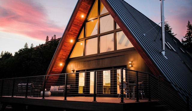 The LuXRae House, Modern A-Frame on 6 Private Acres in the Gorge