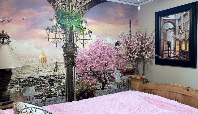 The Luxurious Colonial